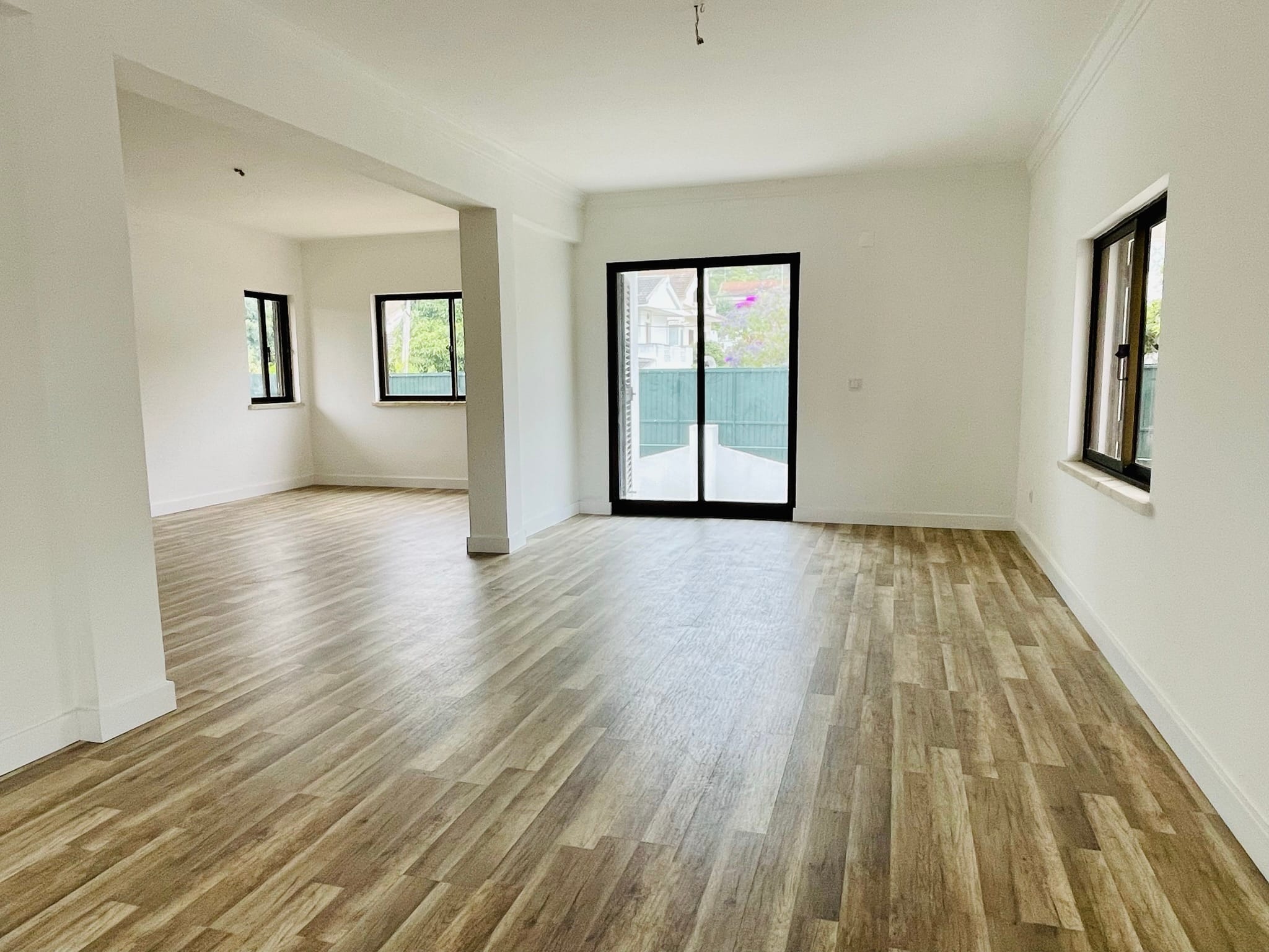 Moradia V4 Charneca Caparica proximo praia costa caparica 4805