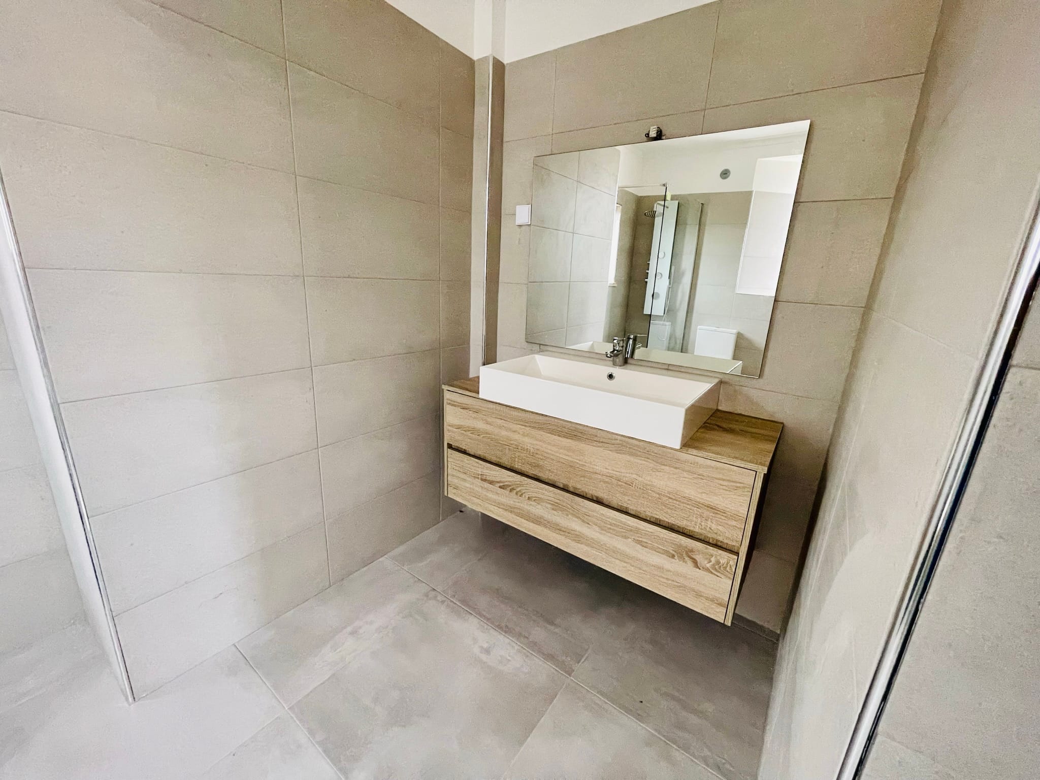 Moradia V4 sobreda praia costa caparica_4830